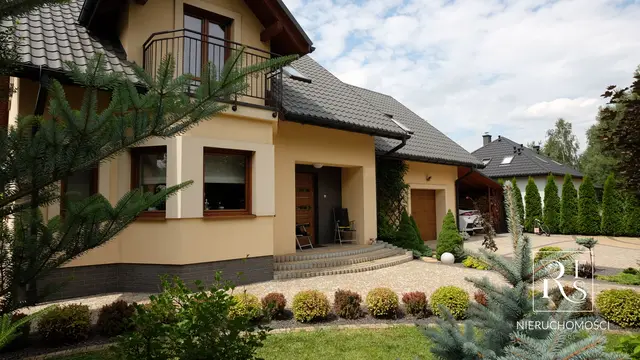  Funkcjonalny dom jednorodzinny, 170m2, 10a!!