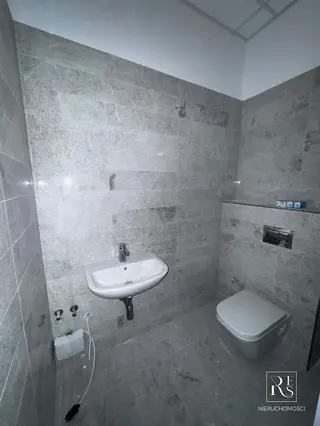 Lokal usługowy 80 m² - parter, taras, centrum Rzeszowa - al. Wacława Kopisto! - zdjęcie 3
