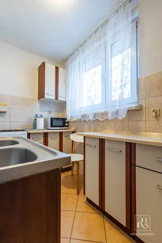 NA SPRZEDAŻ / 2 POKOJE / OS. TYSIĄCLECIA / RYCERSKA ! - zdjęcie 9